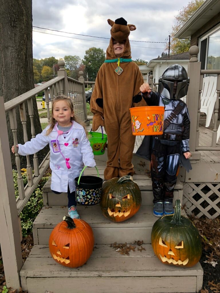 Paul and Ashlee's children dressed up